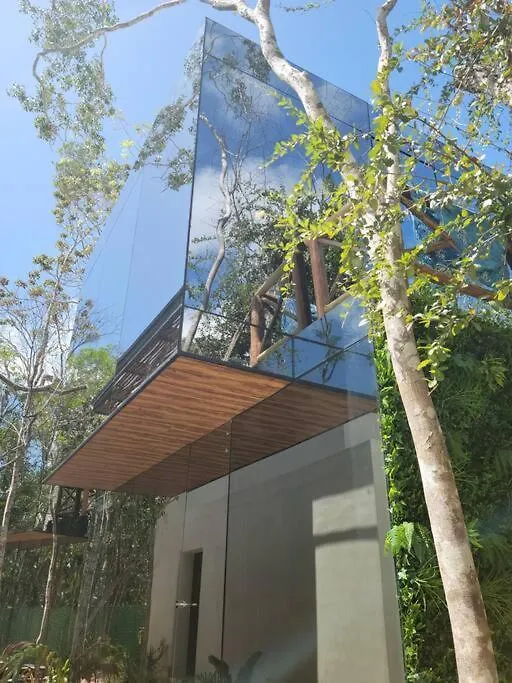 Appartamento Reflective Jungle Treehouse With Plunge Pool Tulum 0*,  Messico